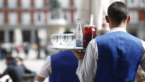 Bar, bares, sangría, gente, personas, persona, turismo en Madrid, turistas Bar, bares, sangría, gente, personas, persona, turismo en Madrid, turistas