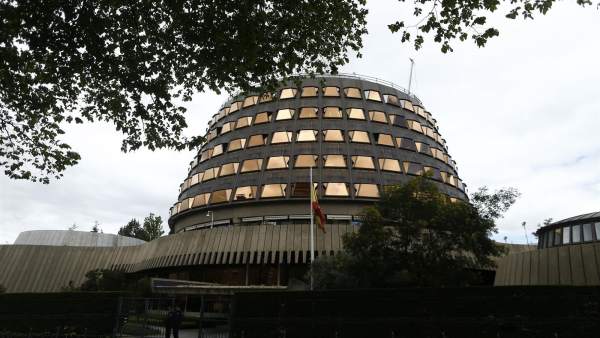El BOE publica la sentència del TC que anul·la el decret de sanitat universal de la Generalitat Valenciana El BOE publica la sentència del TC que anul·la el decret de sanitat universal de la Generalitat Valenciana