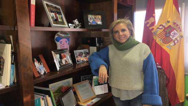 La consejera de Educación, Juventud y Deportes, Adela Martínez-Cachá La consejera de Educación, Juventud y Deportes, Adela Martínez-Cachá