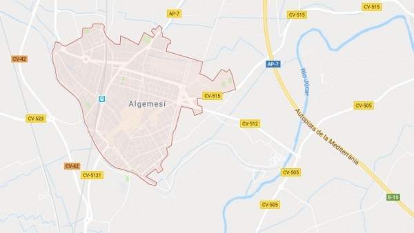 Troben un cadàver surant en el riu Xúquer Troben un cadàver surant en el riu Xúquer