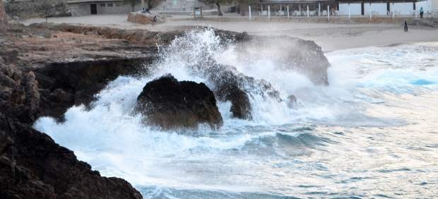Oleaje en Cala Sant Vicenç, Mallorca