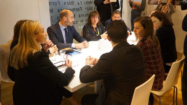 Armengol, Cladera y Busquets durante una reunión en Fitur Armengol, Cladera y Busquets durante una reunión en Fitur