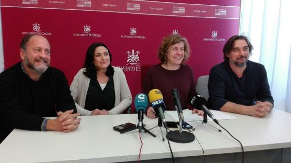 Doblas (2ª dcha.) en la rueda de prensa Doblas (2ª dcha.) en la rueda de prensa