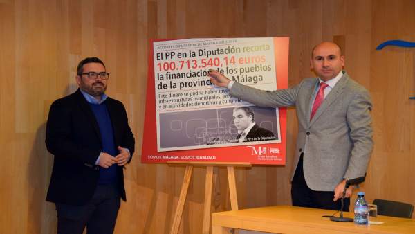 Manuel Chicón y francisco conejo PSOE diputación campaña recorte PP financiación Manuel Chicón y francisco conejo PSOE diputación campaña recorte PP financiación