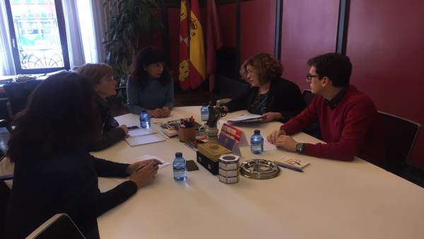 Reunión entre los grupos municipales de PSOE, SíVA y VTLP Reunión entre los grupos municipales de PSOE, SíVA y VTLP