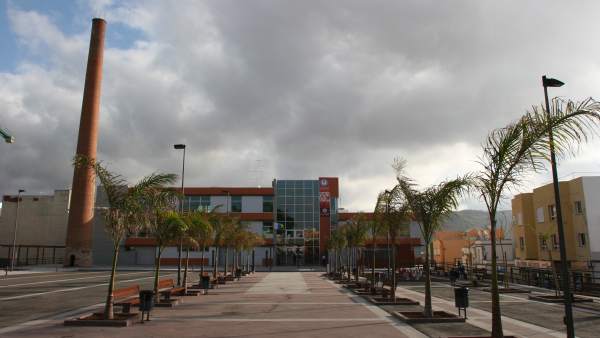 Plaza del Tranvía Plaza del Tranvía