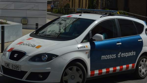 Coche de los Mossos d'Esquadra Coche de los Mossos d'Esquadra