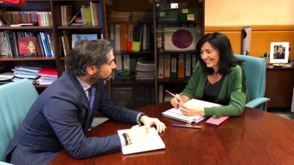 Reunión entre el Gobierno vasco y el Ayuntamiento de Sopela Reunión entre el Gobierno vasco y el Ayuntamiento de Sopela