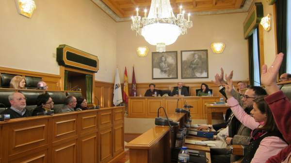 Pleno del Ayuntamiento de Santiago Pleno del Ayuntamiento de Santiago