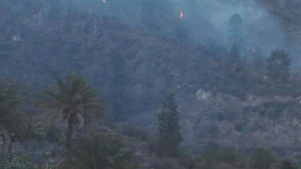 Fuego producido en Piedra Camello, entre las presas de Soria y Las Niñas Fuego producido en Piedra Camello, entre las presas de Soria y Las Niñas