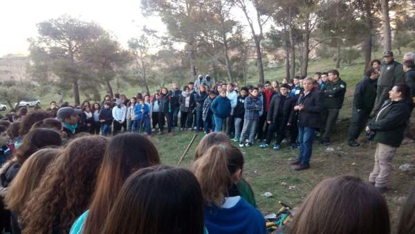 Reforestación en el monte de San Catalina por parte de escolares. Reforestación en el monte de San Catalina por parte de escolares.