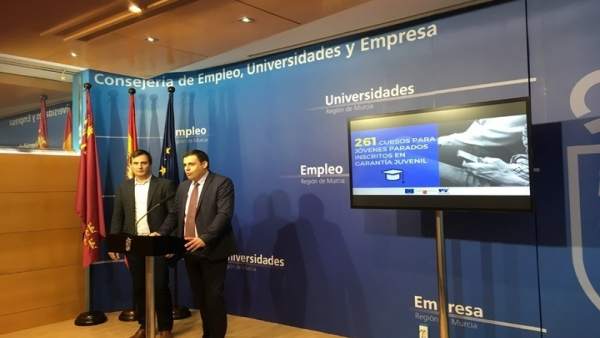 Zamora en la presentación de los cursos Zamora en la presentación de los cursos