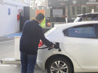 Gasolina, gasolinera, petróleo, combustible, gasóleo, precios, IPC, consumo