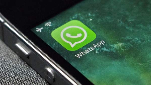 WhatsApp WhatsApp