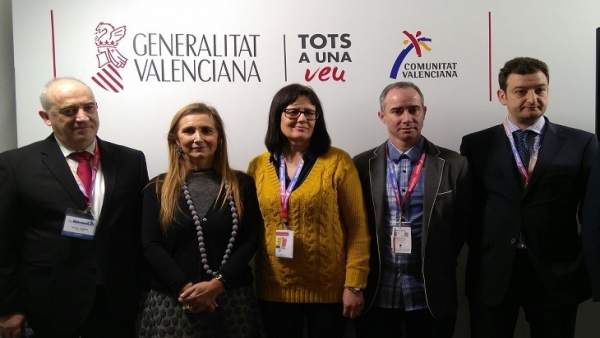 Representantes de las agencias de viaje Representantes de las agencias de viaje