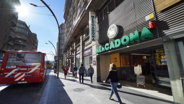 Tienda Mercadona en la Gran Vía de Murcia Tienda Mercadona en la Gran Vía de Murcia