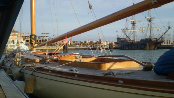 Velero 'Hispania' Velero 'Hispania'