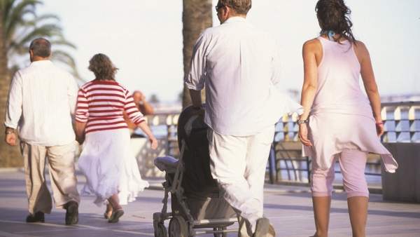 Turismo, malaga, turistas, familia, pasear Turismo, malaga, turistas, familia, pasear