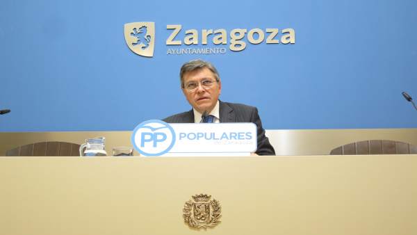 El concejal del PP, José Ignacio Senao, este viernes en rueda de prensa El concejal del PP, José Ignacio Senao, este viernes en rueda de prensa