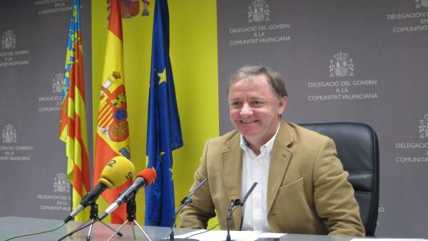 Moragues critica Compromís per plantar a Rajoy: "Les bones notícies per a la Comunitat els senten malament" Moragues critica Compromís per plantar a Rajoy: "Les bones notícies per a la Comunitat els senten malament"