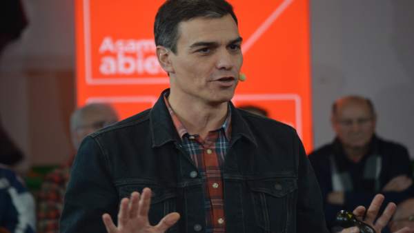 Pedro Sánchez explica aquest cap de setmana a la Comunitat Valenciana la proposta del PSOE per a garantir les pensions Pedro Sánchez explica aquest cap de setmana a la Comunitat Valenciana la proposta del PSOE per a garantir les pensions