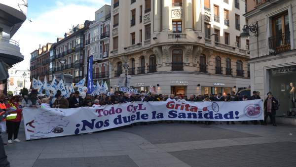 Valladolid.- Manifestación en defensa de la Sanidad pública Valladolid.- Manifestación en defensa de la Sanidad pública
