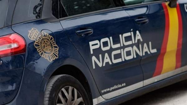 Coche de la Policía Nacional Coche de la Policía Nacional