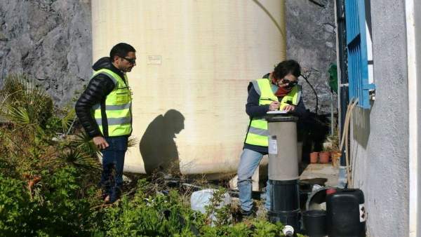 El Proyecto 'Life + Alchimia' ha comenzado la toma de muestras en el terreno. El Proyecto 'Life + Alchimia' ha comenzado la toma de muestras en el terreno.