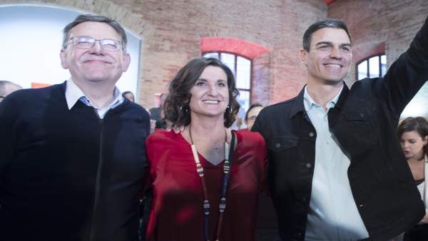 Ximo Puig, Mercedes Caballero y Pedro Sánchez Ximo Puig, Mercedes Caballero y Pedro Sánchez