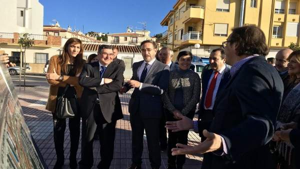 Felipe López consejero fomento en velez con alcalde antonio moreno ferrer Felipe López consejero fomento en velez con alcalde antonio moreno ferrer