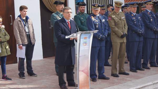 El subdelegado del Gobierno, Francisco Fuentes, en el homenaje a Domingo Puente El subdelegado del Gobierno, Francisco Fuentes, en el homenaje a Domingo Puente