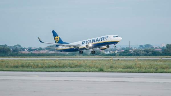 Avión de Ryanair Avión de Ryanair