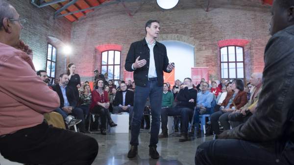 Pedro Sánchez, secretario general del PSOE, el pasado sábado en un acto en Valencia. Pedro Sánchez, secretario general del PSOE, el pasado sábado en un acto en Valencia.