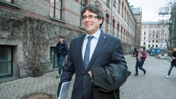 Carles Puigdemont Carles Puigdemont