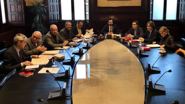 Reunión de la Mesa del Parlament Reunión de la Mesa del Parlament