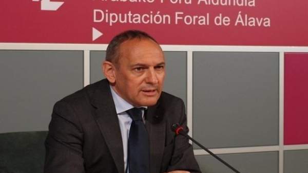 Ramiro González, Ramiro González,