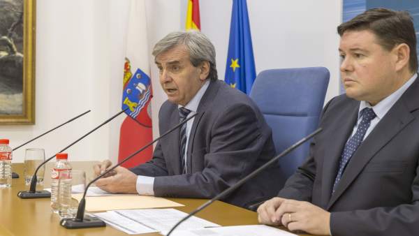 Rafael de la Sierra en rueda de prensa con Bernardo Colsa Rafael de la Sierra en rueda de prensa con Bernardo Colsa