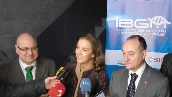 Carmen Vela visita el IBGM Carmen Vela visita el IBGM