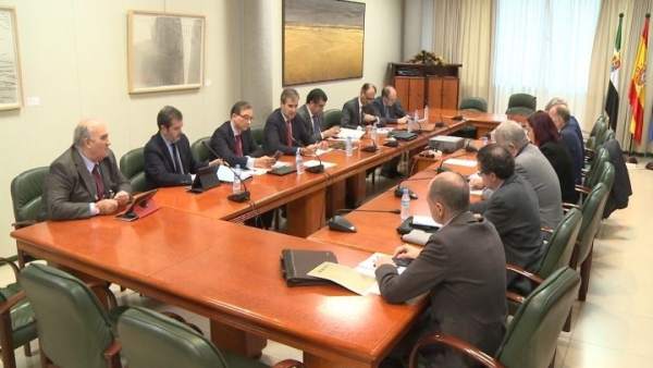 Reunión consejera García Bernal y presidente de Renfe Reunión consejera García Bernal y presidente de Renfe
