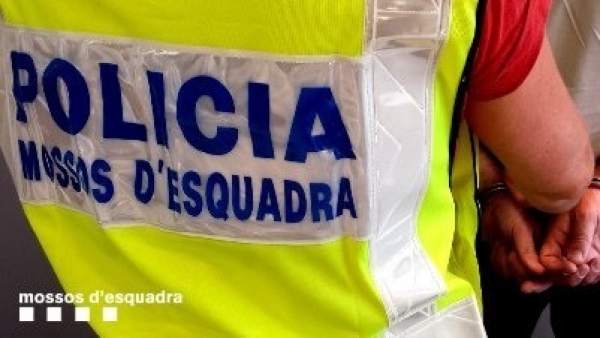 Detención de Mossos d'Esquadra Detención de Mossos d'Esquadra