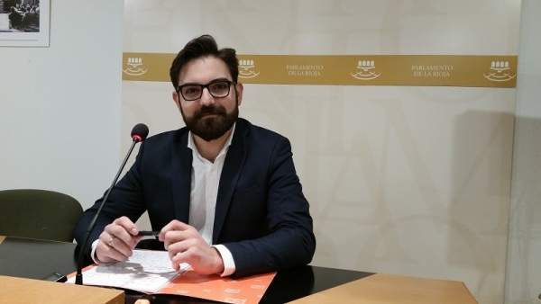 El portavoz del Grupo Parlamentario, Diego Ubis El portavoz del Grupo Parlamentario, Diego Ubis