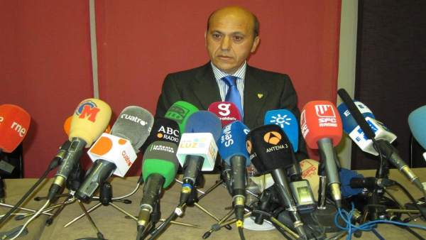 José María Del Nido Comparece Ante Los Medios José María Del Nido Comparece Ante Los Medios