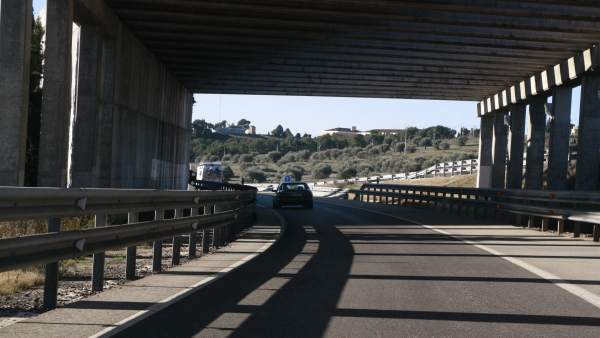 Puente, Carretera, Tráfico, Coches, Autovía, DGT, Circulación Puente, Carretera, Tráfico, Coches, Autovía, DGT, Circulación