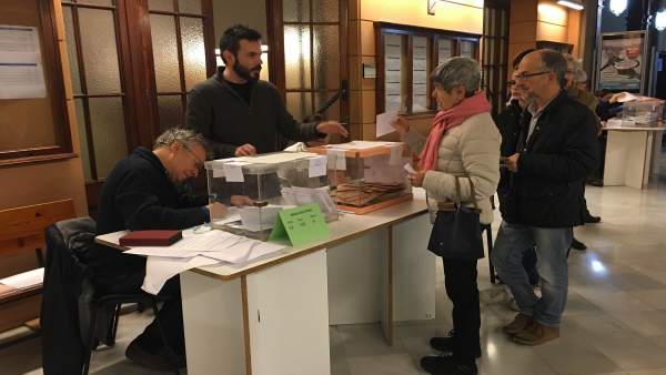 Mesa electoral el 20D Mesa electoral el 20D