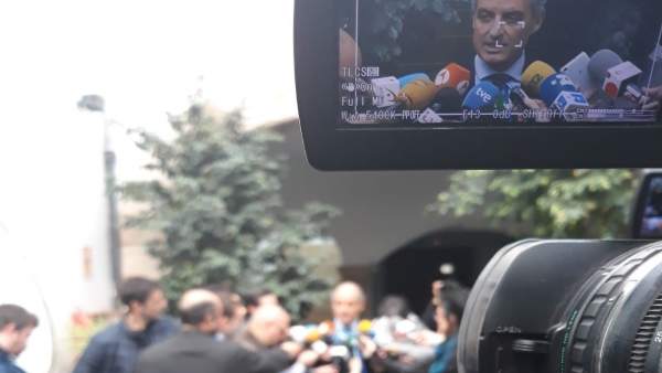 Francisco Camps atiende a los medios Francisco Camps atiende a los medios