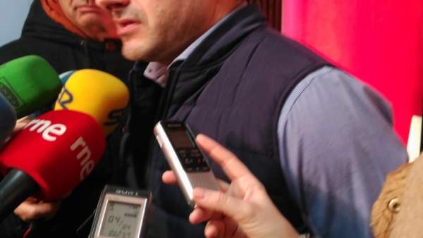 Javier Fernández Lanero. Javier Fernández Lanero.