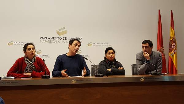 Laura Pérez, Carlos Couso, Fanny Carrillo y Rubén Velasco (Podemos). Laura Pérez, Carlos Couso, Fanny Carrillo y Rubén Velasco (Podemos).
