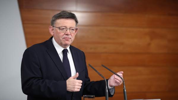 Puig garanteix a Podem que farà "tot el possible perquè cap corrupte seguisca tenint relació amb la Generalitat" Puig garanteix a Podem que farà "tot el possible perquè cap corrupte seguisca tenint relació amb la Generalitat"
