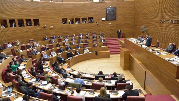 Els col·legis presentaran projectes lingüístics Els col·legis presentaran projectes lingüístics