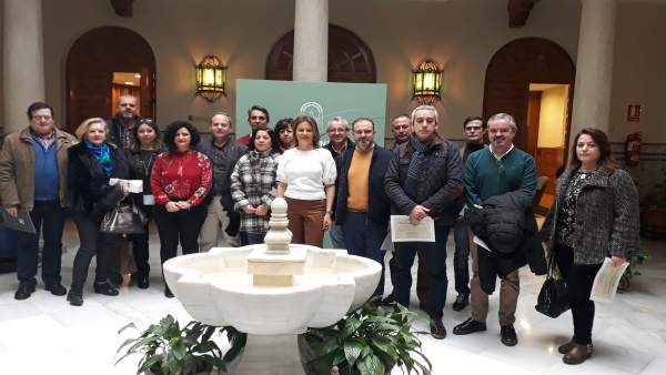 Presentación de los I Premios de Artesanía en Andalucía y entrega de ayudas. Presentación de los I Premios de Artesanía en Andalucía y entrega de ayudas.